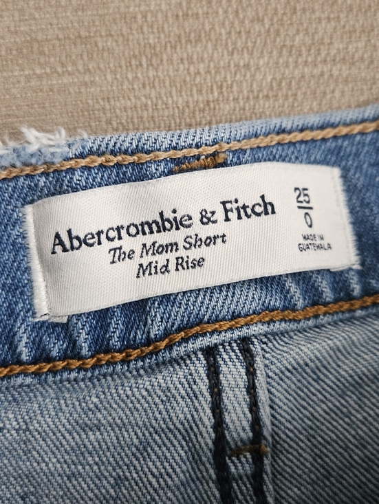 Abercrombie & Fitch MOM shorts Mid Rise Women's Light Blue Distressed Denim - Picture 5 of 13